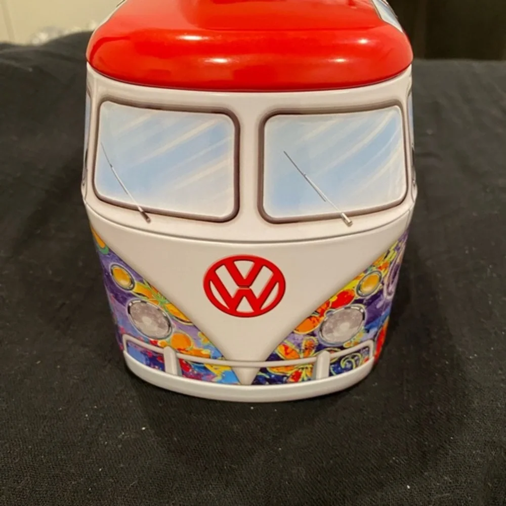 GROOVY VW bus puzzle in COLLECTABLE tin- see pic for all the details! Family FUN - Picture 1 of 12
